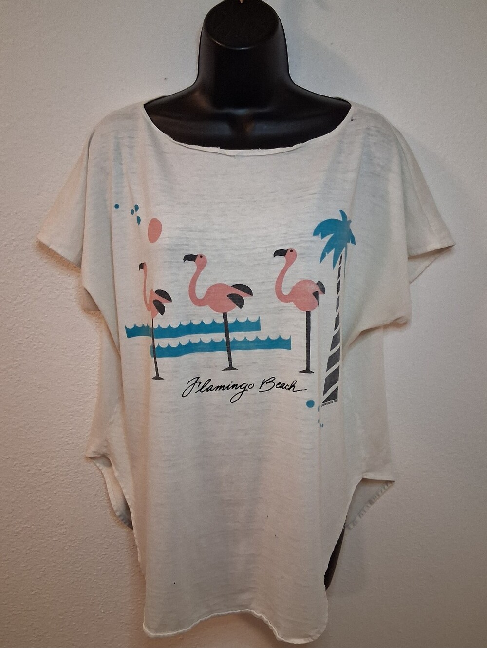 VTG 80s OP Ocean Pacific Flamingo Beach One Size T-Shirt Retro Surf Beach Distre